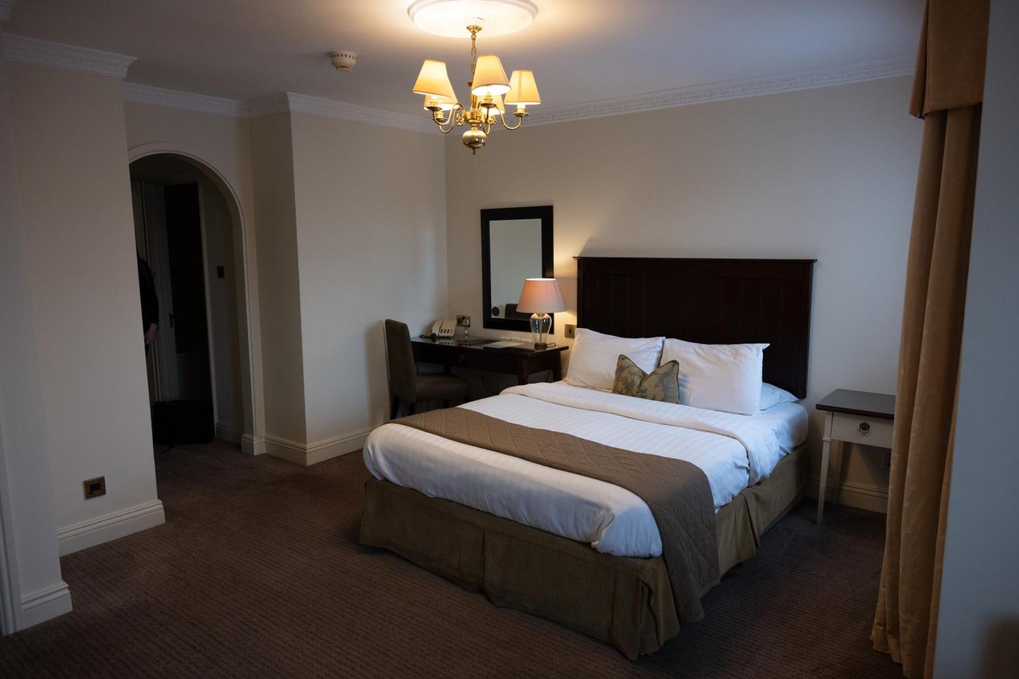 Park House Hotel Shifnal Eksteriør billede