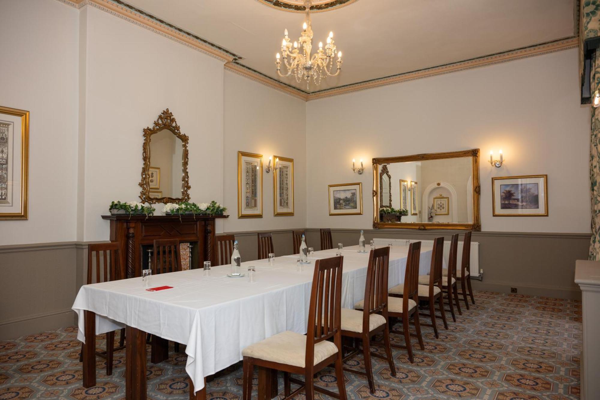 Park House Hotel Shifnal Eksteriør billede