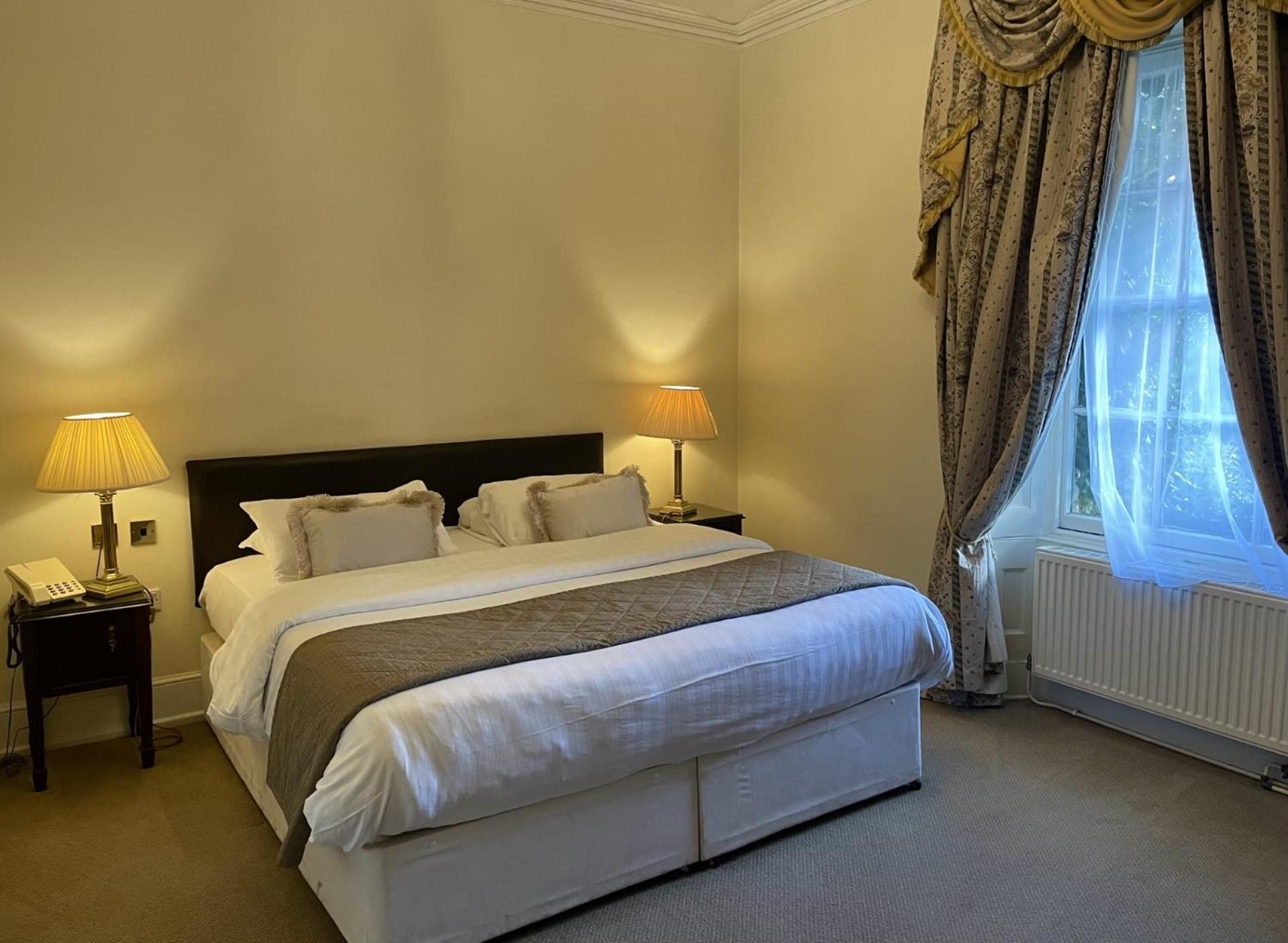 Park House Hotel Shifnal Eksteriør billede